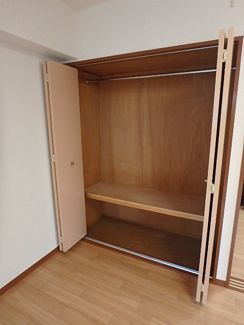 セルス有阪   その他1