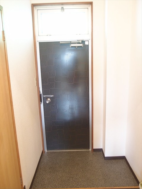 サイトウハイツ 玄関