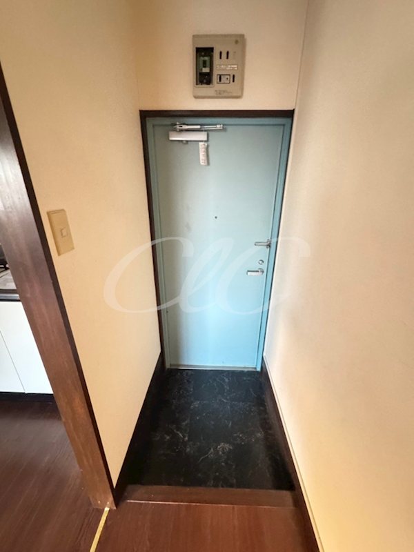 リバティハイツ 玄関