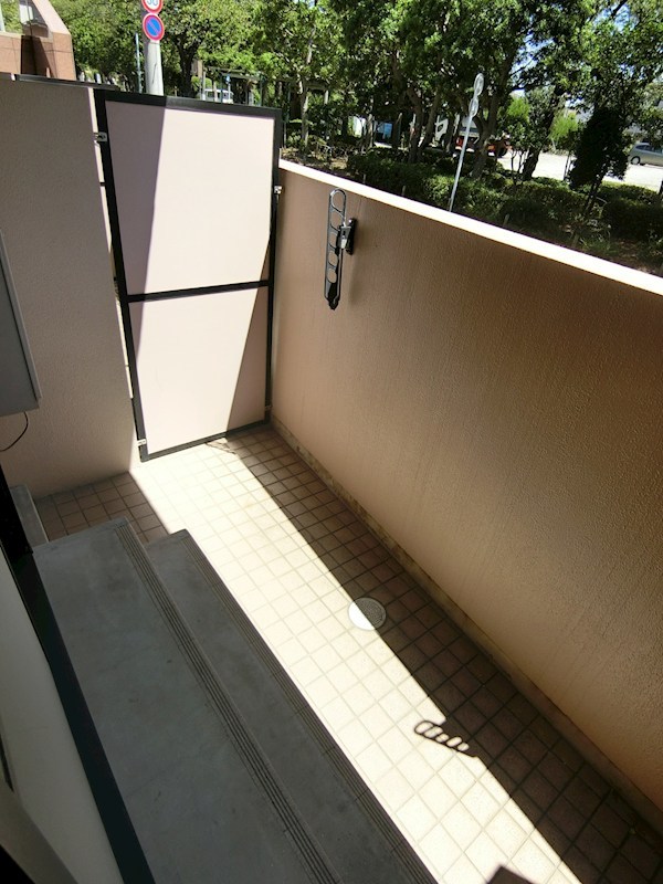 フォレストコートイースト ベランダ