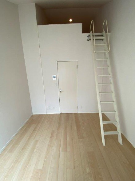 Ｇｌａｎｚ王子ＷＥＳＴ リビング