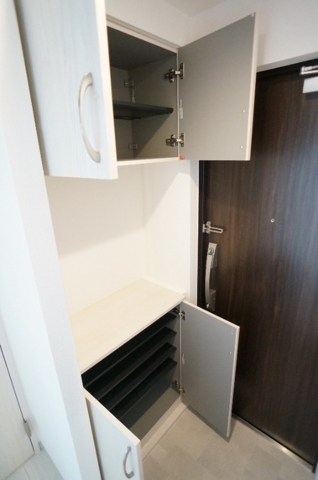 THE PALMS大島 玄関