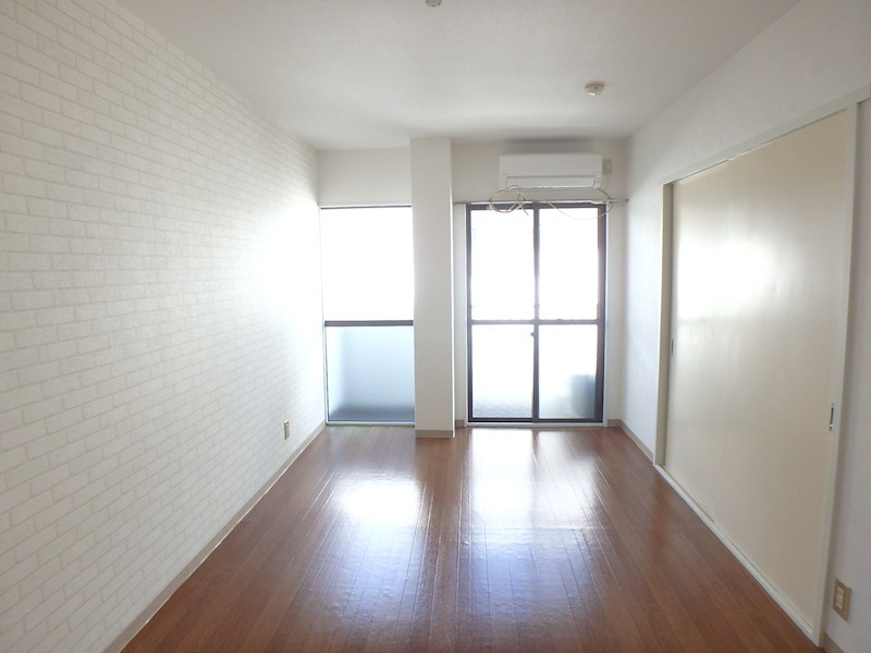 高山ハイツ リビング