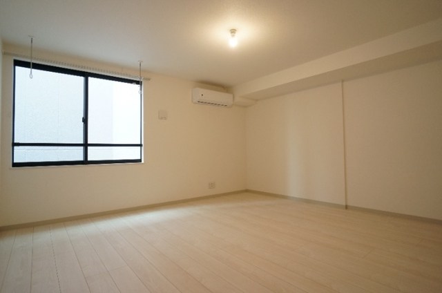 THE PALMS大島 リビング