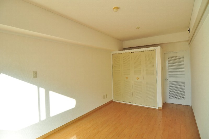 グランシャルム葛西 ベッドルーム