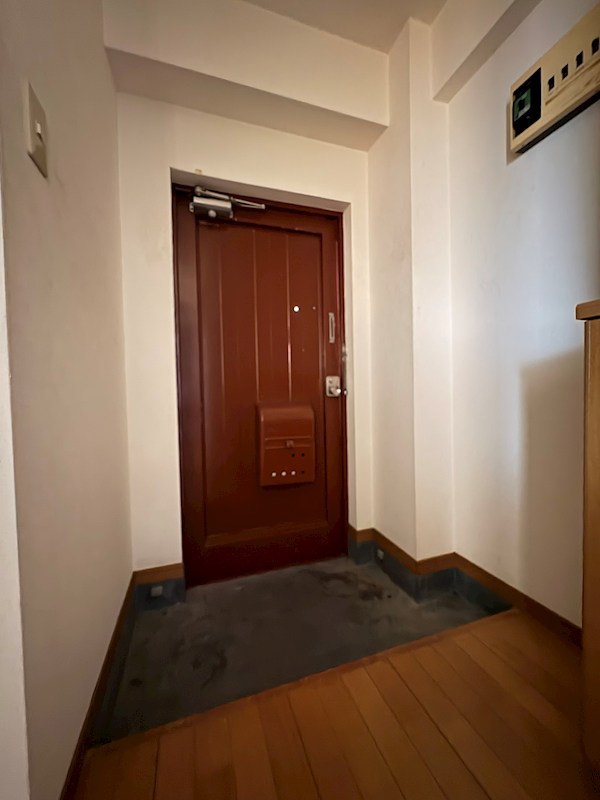 ラ・パイクスⅡ 玄関