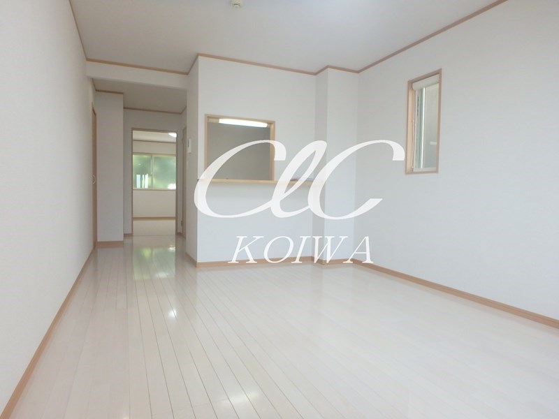 アムール　クールダンジュ リビング