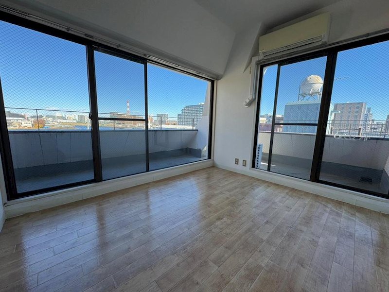 シャングリラⅡ    リビング