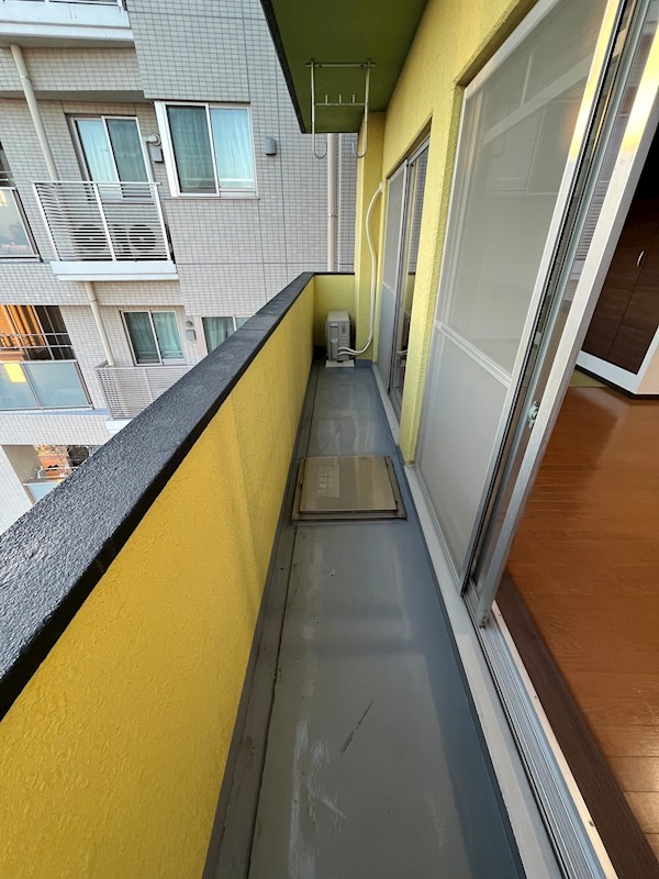 祥日南砂ＢＬＤＧ ベランダ