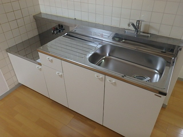 リバーリッチ第２川富ビル キッチン