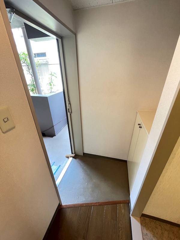 阿久津マンション 玄関