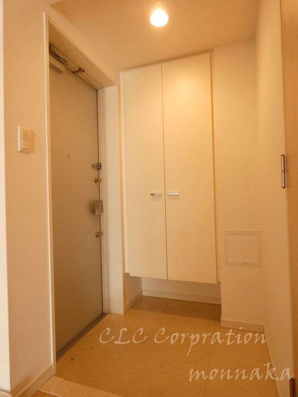 レジデンス両国駅前 玄関