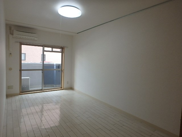 ザッパ リビング