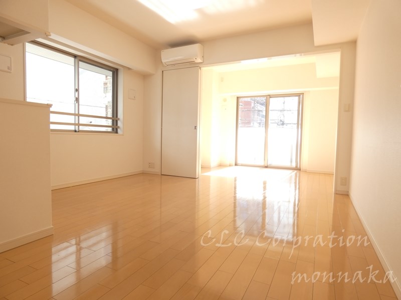 レジデンス両国駅前 リビング