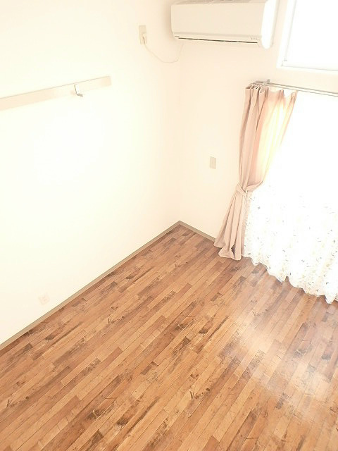 エクセル２ ベッドルーム