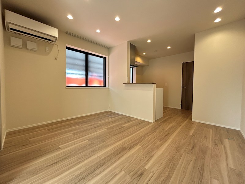 プラネッツ リビング