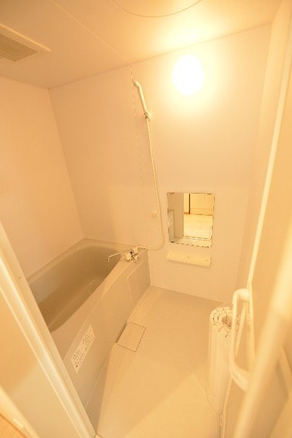 ニューアローズMⅤ  風呂画像