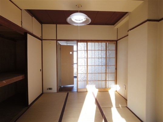 天王マンション ベッドルーム