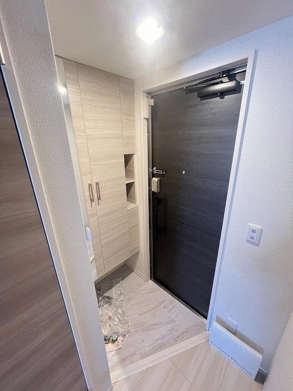 ルリアン北小岩Ⅲ   玄関