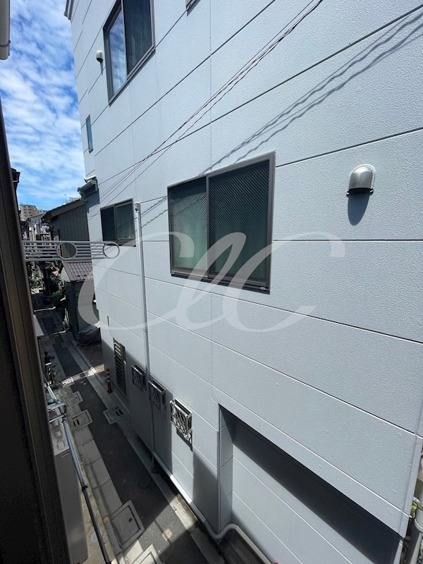 るな花戸建  ベランダ