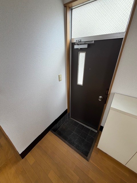 第12アサヒハイツ 玄関