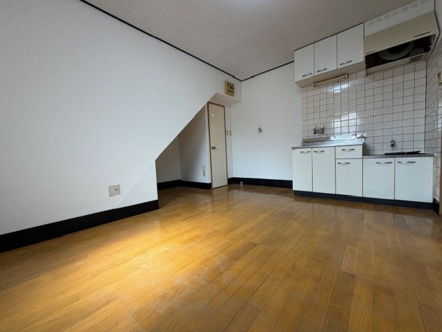 第12アサヒハイツ リビング