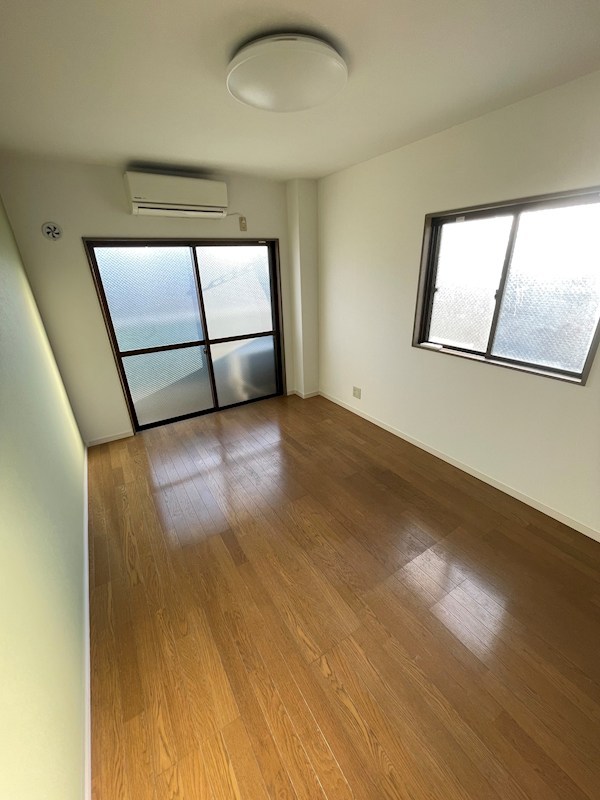 ドゥ・シェーヌ リビング