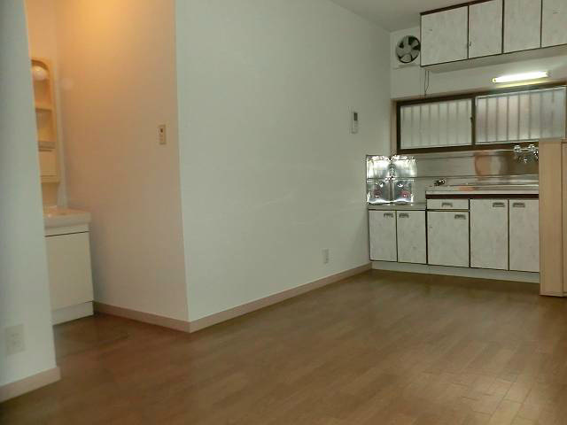 アイエスハウス     リビング