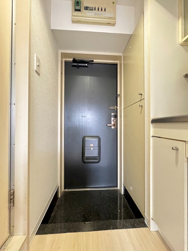 サンマリノ 玄関