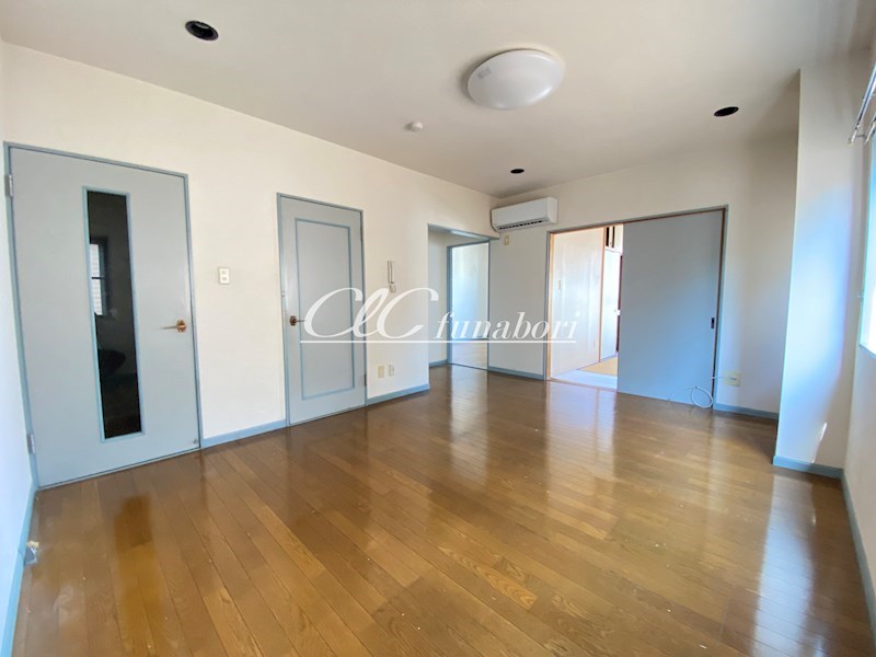 アムニスクエア リビング