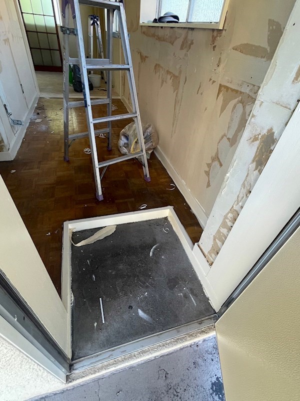 新井コーポ 玄関