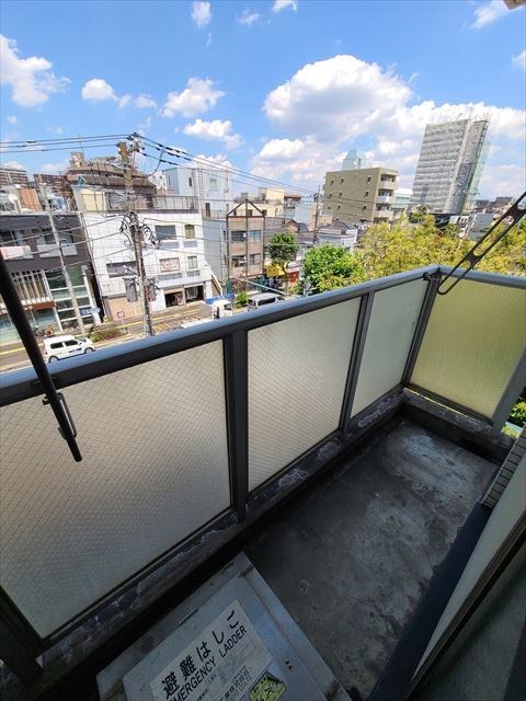 上中里コーポ  ベランダ