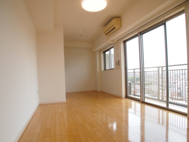 エクセレンシア駒込   リビング