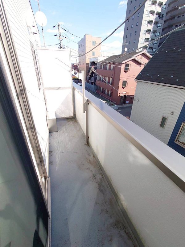 鈴木アパート ベランダ
