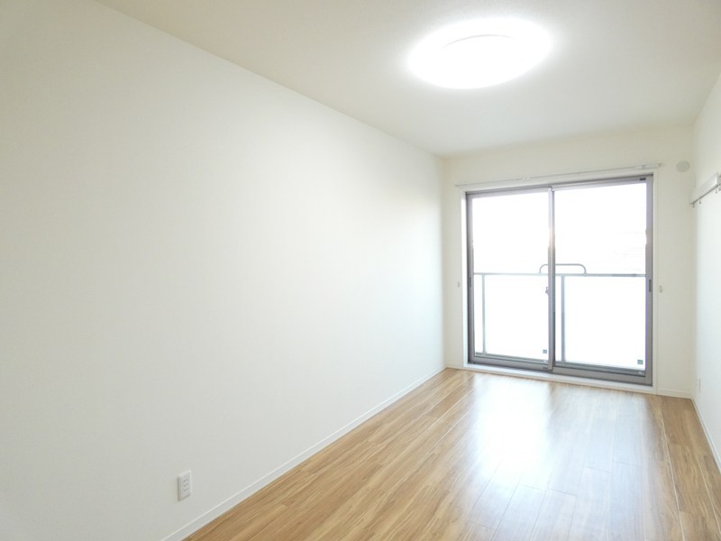 クレッセントＪ ベッドルーム