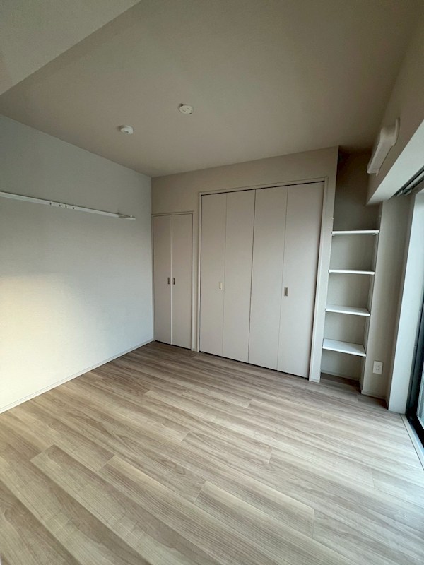 レアライズ町屋 ベッドルーム