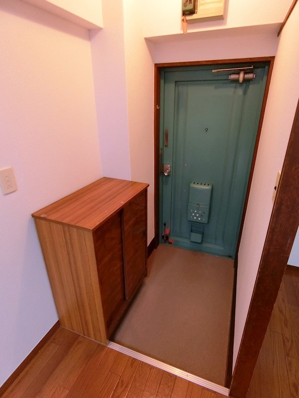 青戸ガーデンハイム 玄関