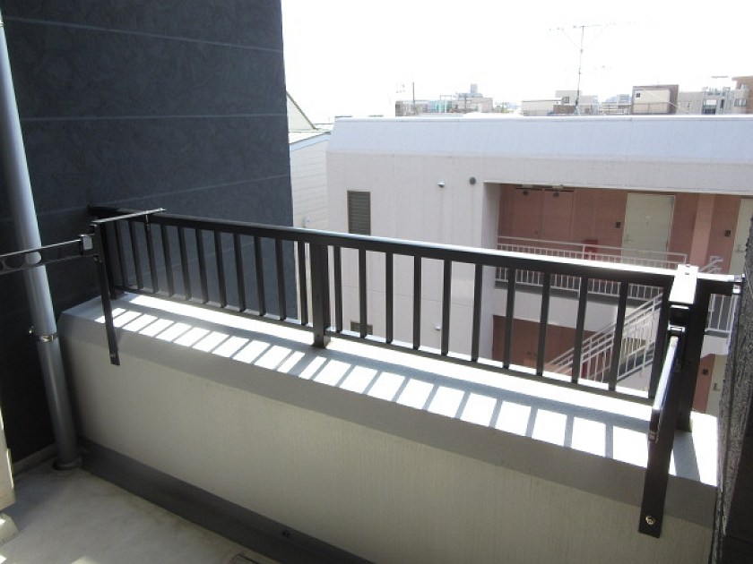 ツリーハウス ベランダ