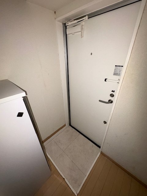 永和第10ビル 玄関