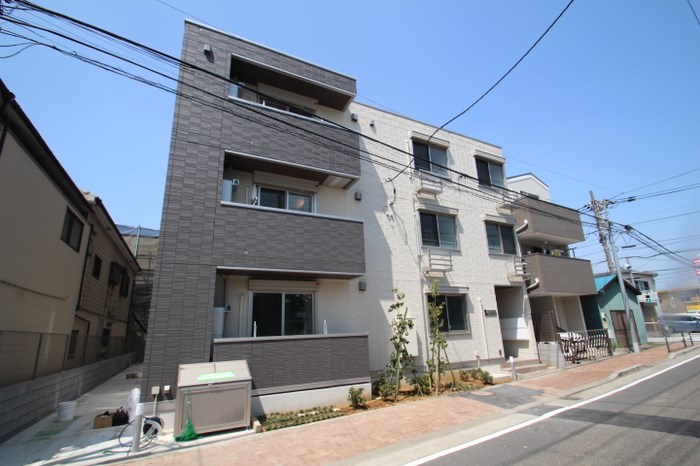 アンジュール新田 外観