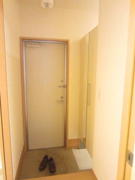 ファミール清澄白河   玄関