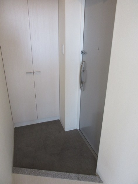 ツリーハウス 玄関