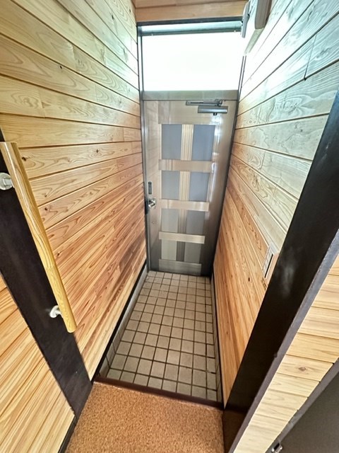 ゆかりハイツ 玄関