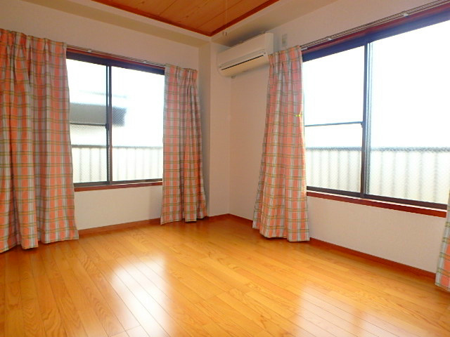 佐川ビル ベッドルーム