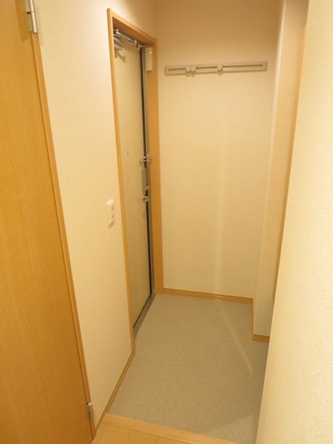 カーサ青井 玄関