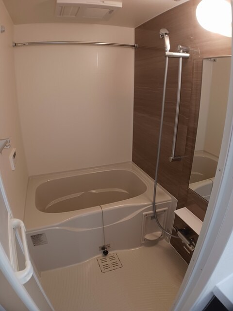 moderno 風呂画像