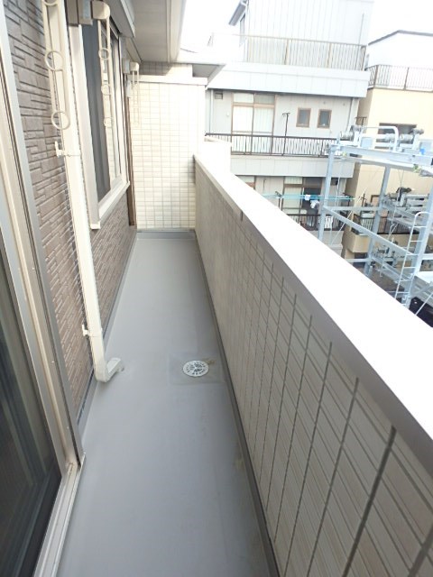 Twin Reve Higashisuna　Ⅱ  ベランダ