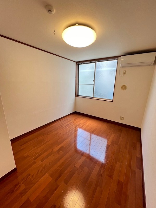 メゾン石神白山 ベッドルーム