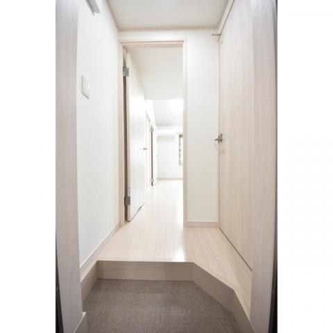 ウェルビーイング五反野 玄関