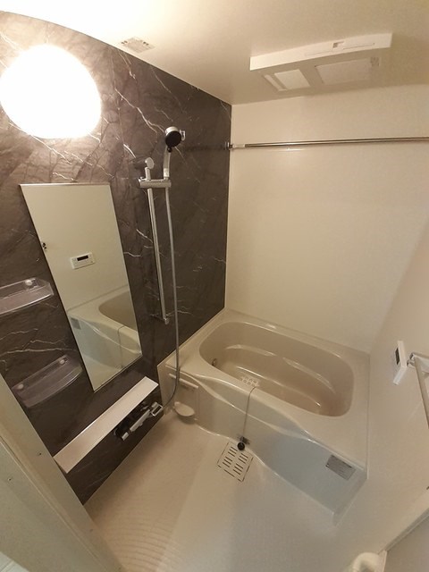 ラリュール 風呂画像